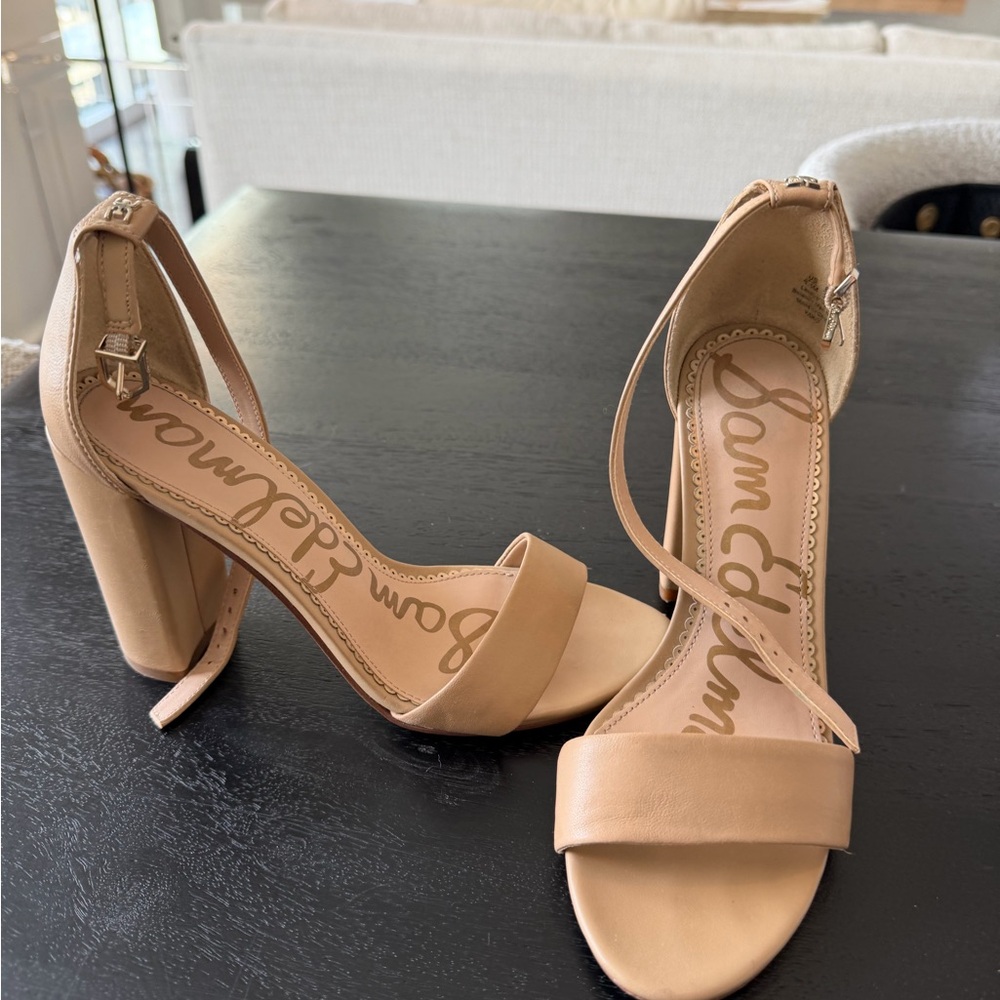 Sam Edelman Yaro Block Heel Sandals in Tan- 6.5